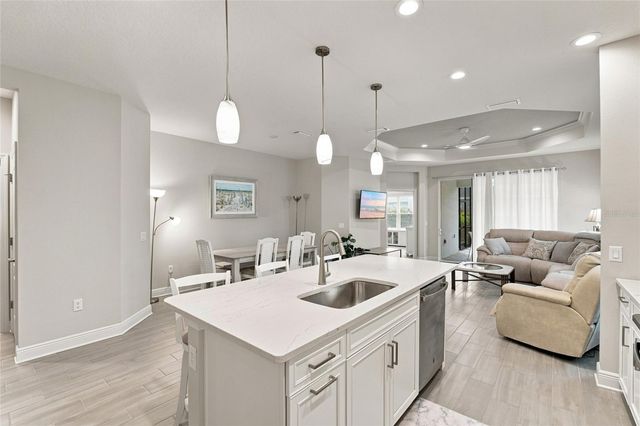 12736 SEASONG TERRACE, Lakewood Ranch, FL 34211