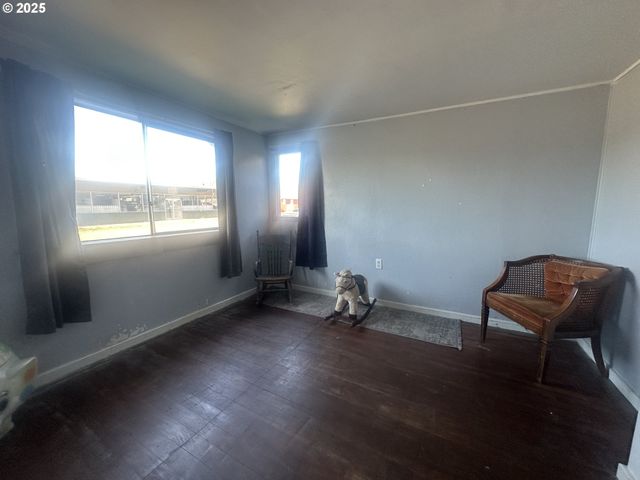 700 PARK Ave 703,625, Lakeside, OR 97449