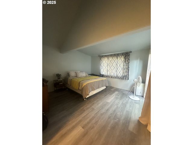 700 PARK Ave 703,625, Lakeside, OR 97449