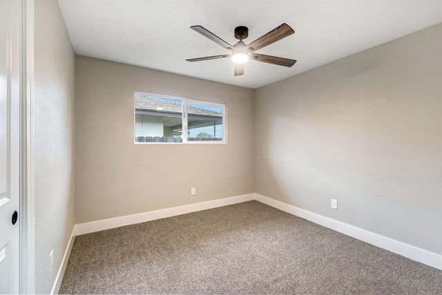 3038 E Sample Avenue, Fresno, CA 93710