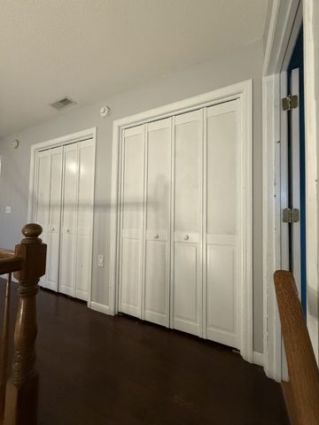 405 Robins St, E, Lawrenceburg, TN 38464