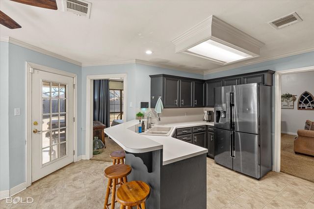 2113 Starling Drive, Bossier City, LA 71111