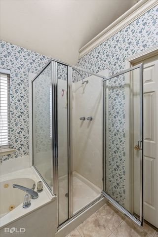 2113 Starling Drive, Bossier City, LA 71111