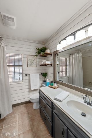 2113 Starling Drive, Bossier City, LA 71111