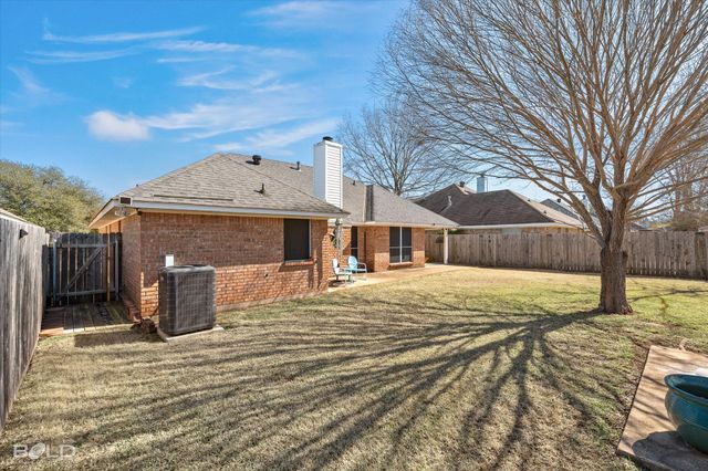 2113 Starling Drive, Bossier City, LA 71111