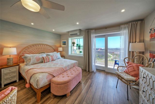 700 Island Retreat Road 146, Port Aransas, TX 78373