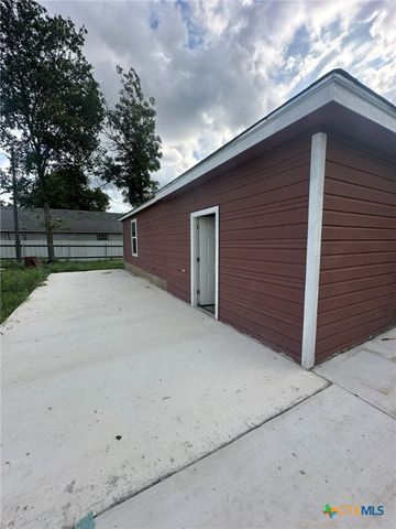 1910 N Gray Street, Killeen, TX 76541