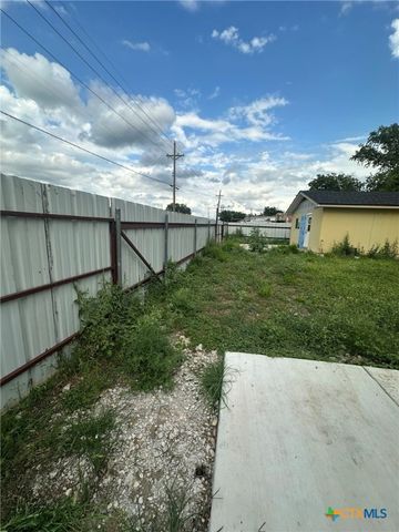 1910 N Gray Street, Killeen, TX 76541