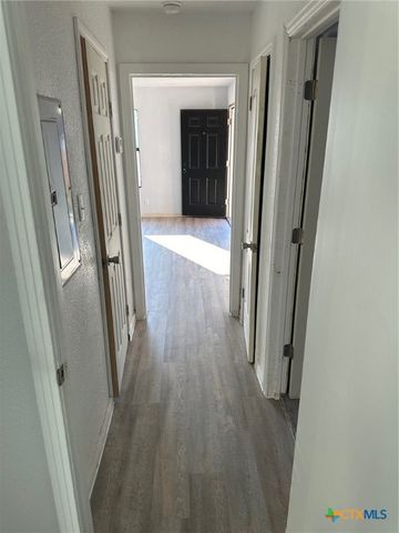 1910 N Gray Street, Killeen, TX 76541