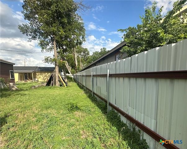 1910 N Gray Street, Killeen, TX 76541
