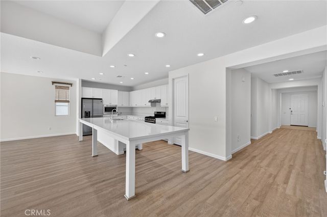 1562 Mckimball Road, Perris, CA 92570