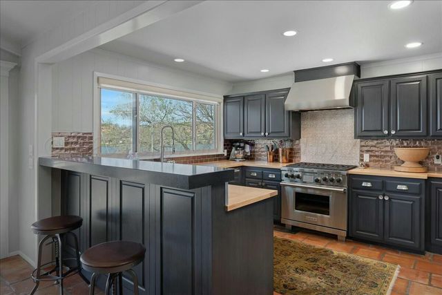 615 S SHORE Drive, Amarillo, TX 79118