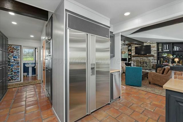 615 S SHORE Drive, Amarillo, TX 79118