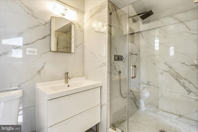 5511 HUNTINGTON PKWY, Bethesda, MD 20814