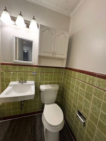 3701 Meadowbrook Drive B, Fort Worth, TX 76103