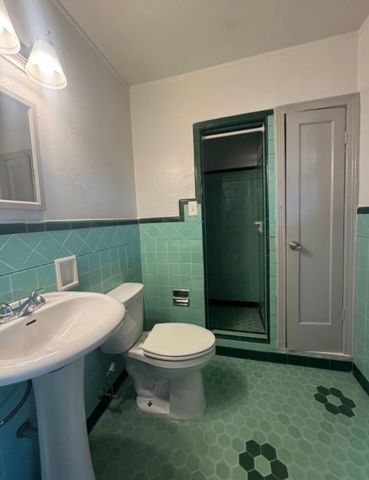 3701 Meadowbrook Drive B, Fort Worth, TX 76103