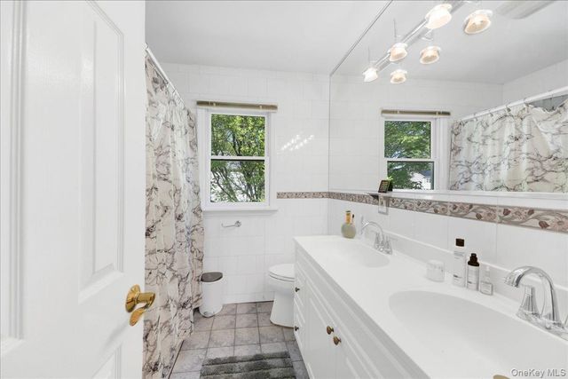 983 Palmer Avenue, Mamaroneck, NY 10543