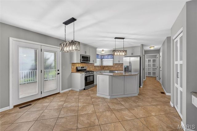 2133 Telford Drive, Unincorporated, MO 63125
