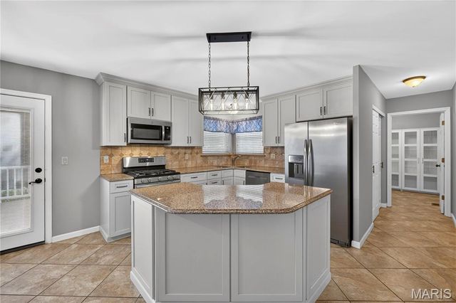 2133 Telford Drive, Unincorporated, MO 63125