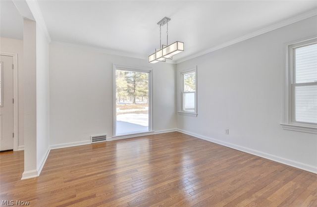 1040 Thorndale Drive, Akron, OH 44320