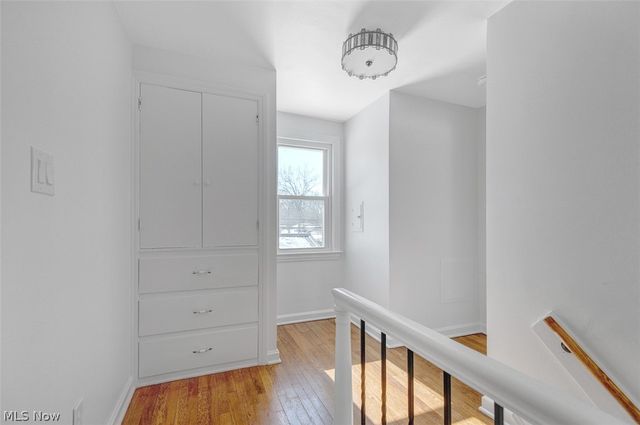 1040 Thorndale Drive, Akron, OH 44320