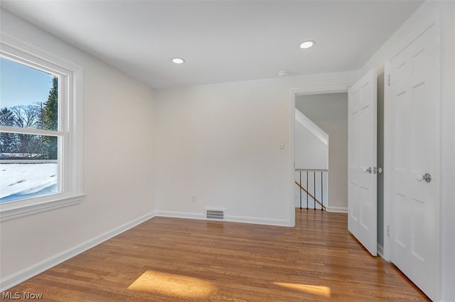 1040 Thorndale Drive, Akron, OH 44320