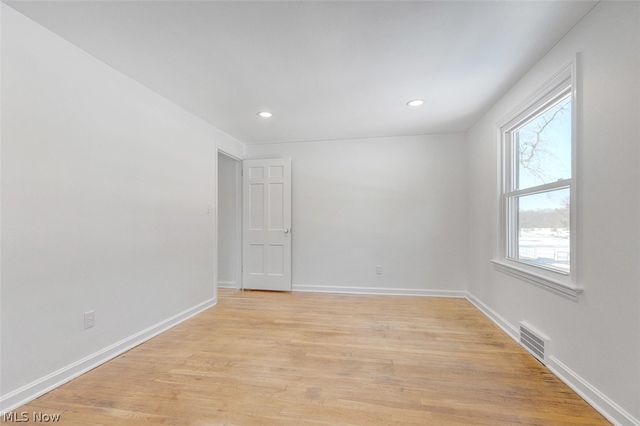 1040 Thorndale Drive, Akron, OH 44320