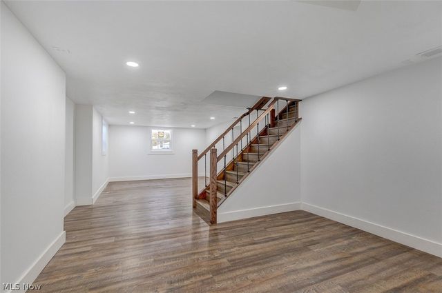 1040 Thorndale Drive, Akron, OH 44320