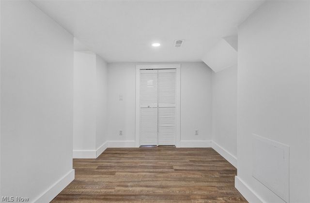 1040 Thorndale Drive, Akron, OH 44320