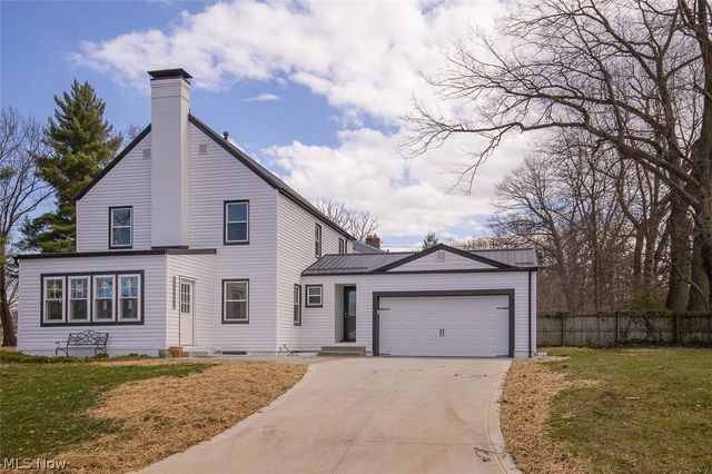 1040 Thorndale Drive, Akron, OH 44320