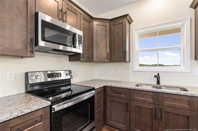 310 Libby Lane, Pinebluff, NC 28373