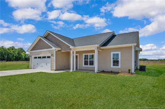 310 Libby Lane, Pinebluff, NC 28373