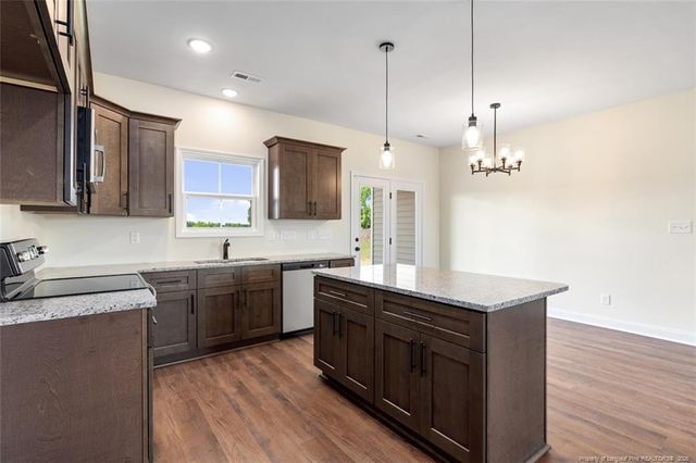 310 Libby Lane, Pinebluff, NC 28373