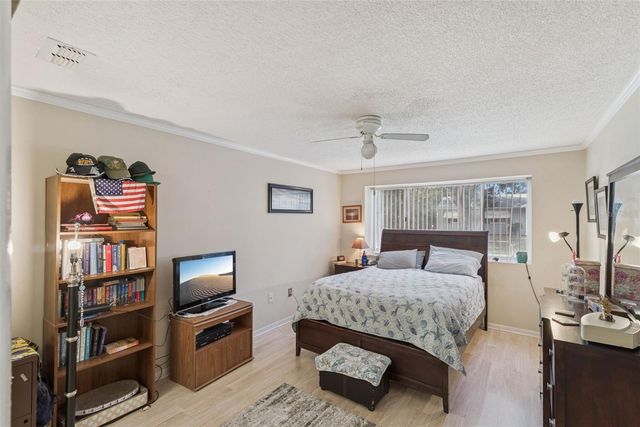 10943 SW 86 COURT, Ocala, FL 34481