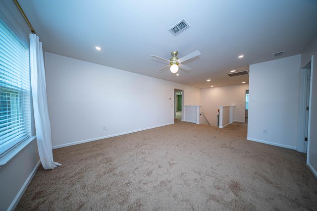 204 Buttercup Lane, Summerville, SC 29486
