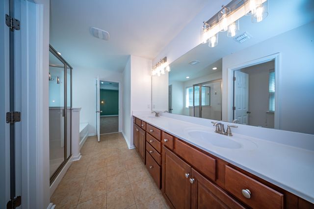204 Buttercup Lane, Summerville, SC 29486