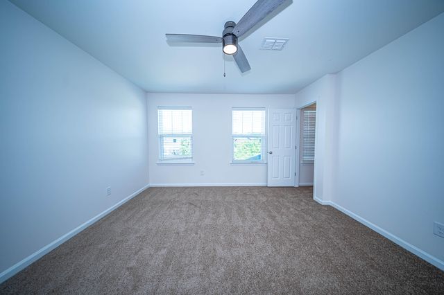 204 Buttercup Lane, Summerville, SC 29486