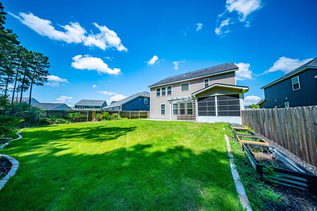 204 Buttercup Lane, Summerville, SC 29486