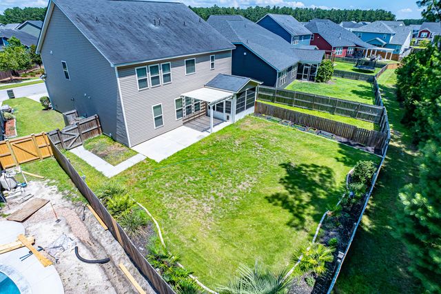 204 Buttercup Lane, Summerville, SC 29486