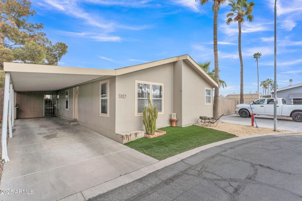 7920 W Glendale Avenue 65, Glendale, AZ 85303