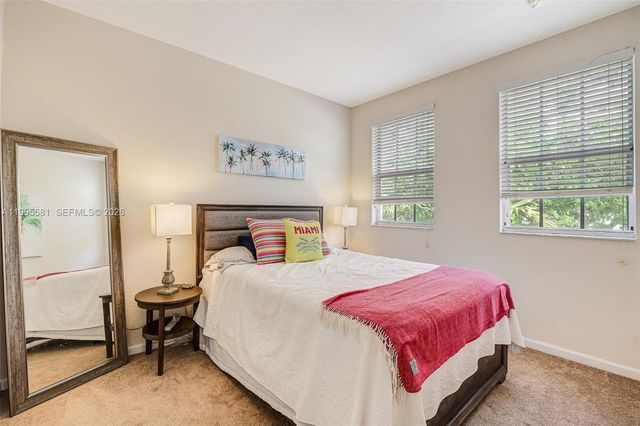 936 NE 29th Ter, Homestead, FL 33033