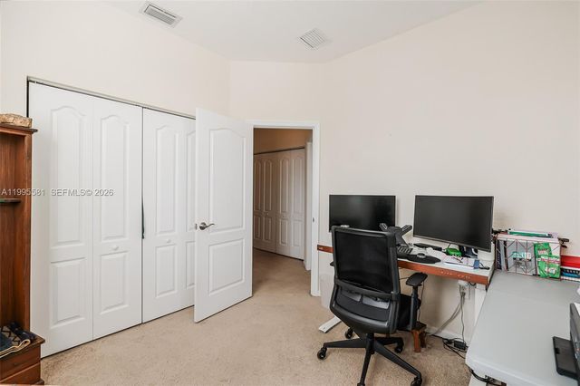 936 NE 29th Ter, Homestead, FL 33033