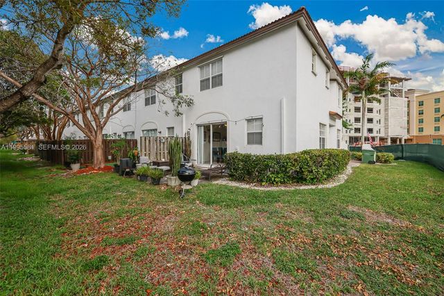 936 NE 29th Ter, Homestead, FL 33033