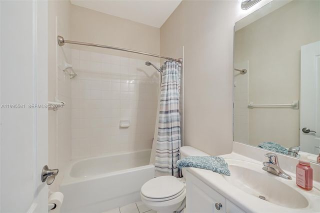 936 NE 29th Ter, Homestead, FL 33033