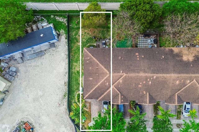 936 NE 29th Ter, Homestead, FL 33033