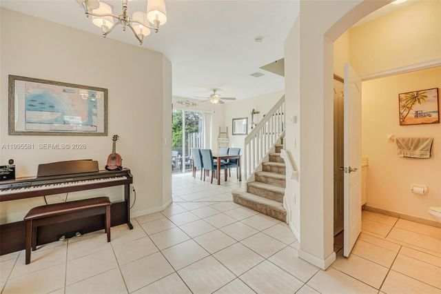 936 NE 29th Ter, Homestead, FL 33033