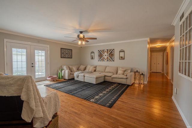 8955 Telephone Road, Chandler, IN 47610