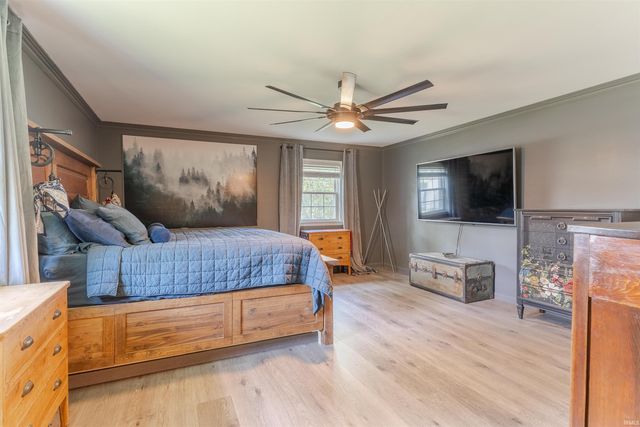 8955 Telephone Road, Chandler, IN 47610