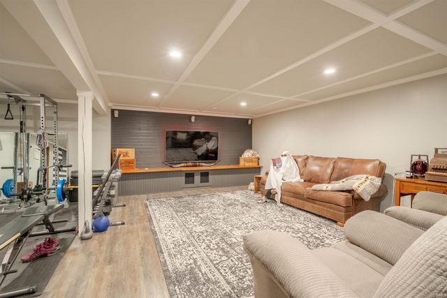 8955 Telephone Road, Chandler, IN 47610