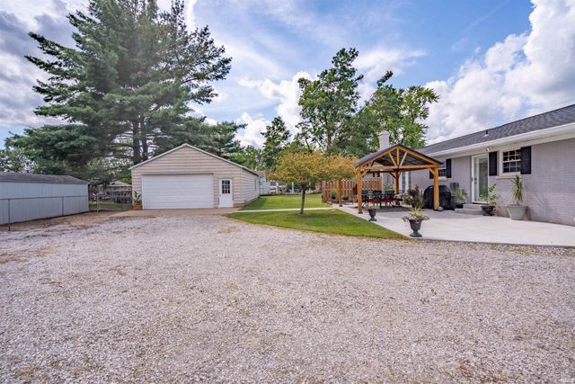 8955 Telephone Road, Chandler, IN 47610